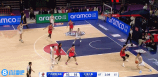 获胜者！加时赛李洪泉拿下4分+关键前场篮板 三分球12投5中得到27分8篮板4助攻 